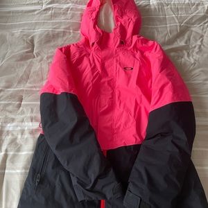 Medium Okaley Snow Jacket pink/black